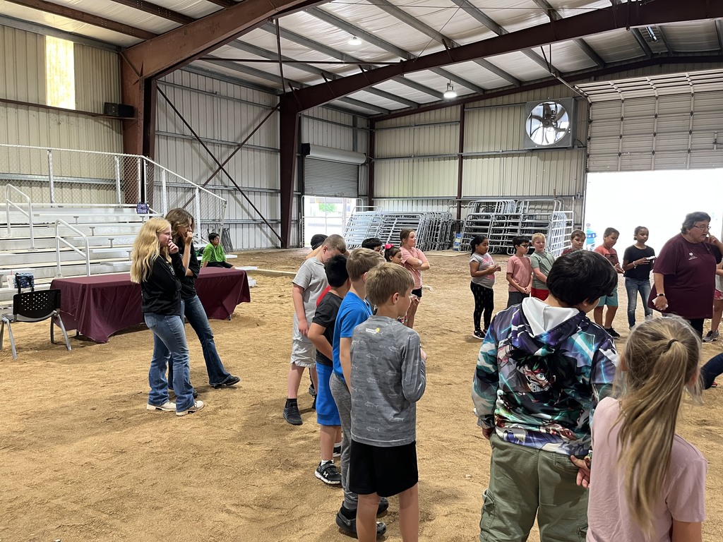 Yesterday the FFA Officers had the opportunity to help with the Calhoun Soil and Water Conservation AG Day. It was a great day filled with leadership and learning.
